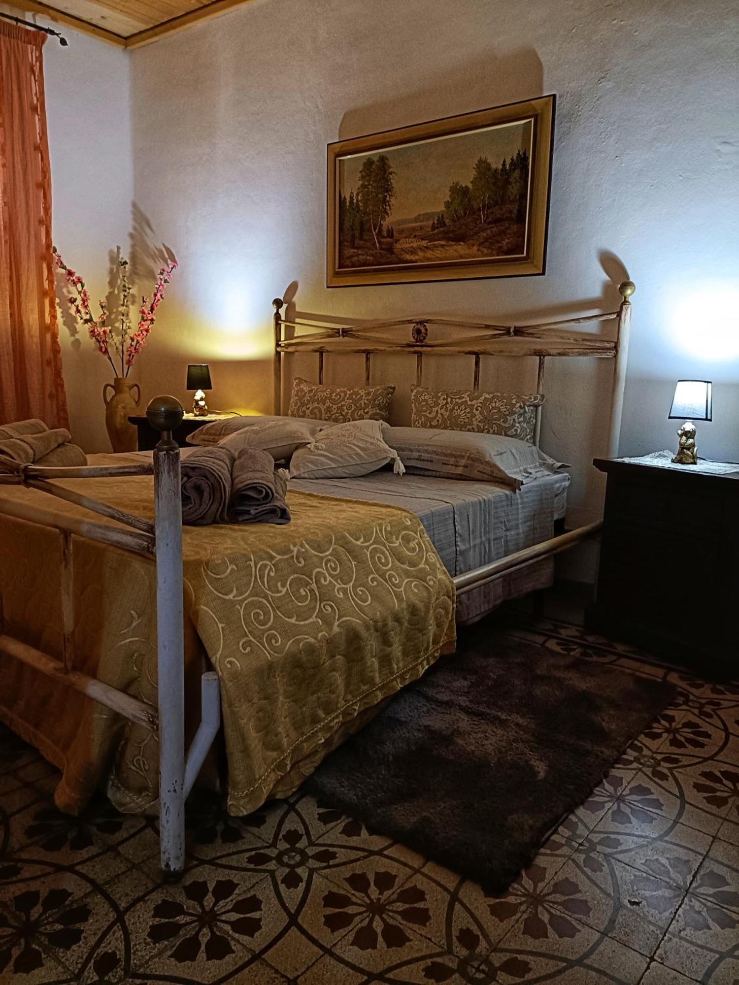 Marotta House Bed & Breakfast *